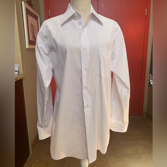 3 dress shirts all new without tags, 1 Cherokee SZ LG, 1 IZOD SZ MD, 1 VanHuesen - Picture 12 of 12